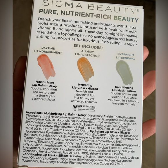 NIB Sigma Beauty Lip Care Trio (Lip Balm, Lip Gloss, Lip Mask) Makeup - Picture 11 of 11